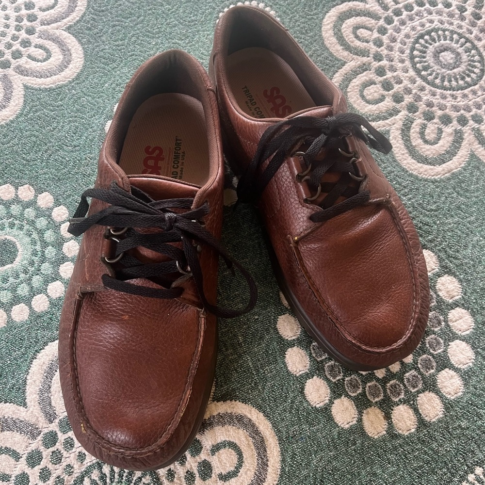 Bout Time Lace Up Loafer by SAS size 12W in MULCH color